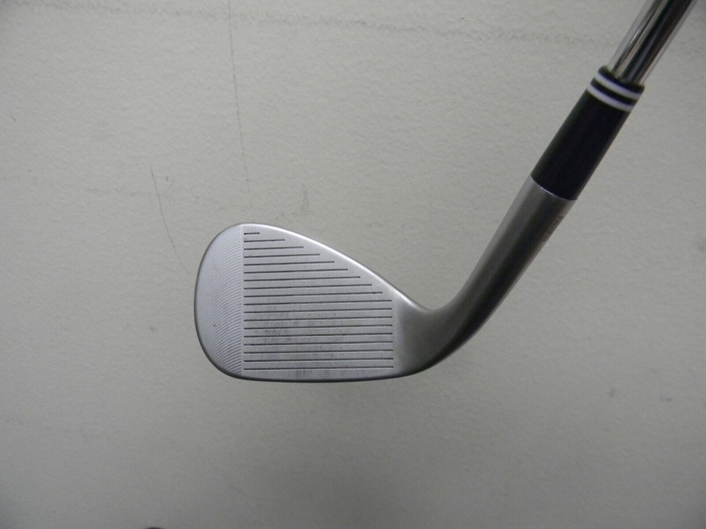 NICE CLEAN CLEVELAND CBX ZIP CORE 44* PITCHING WEDGE KBS TOUR LITE STIFF